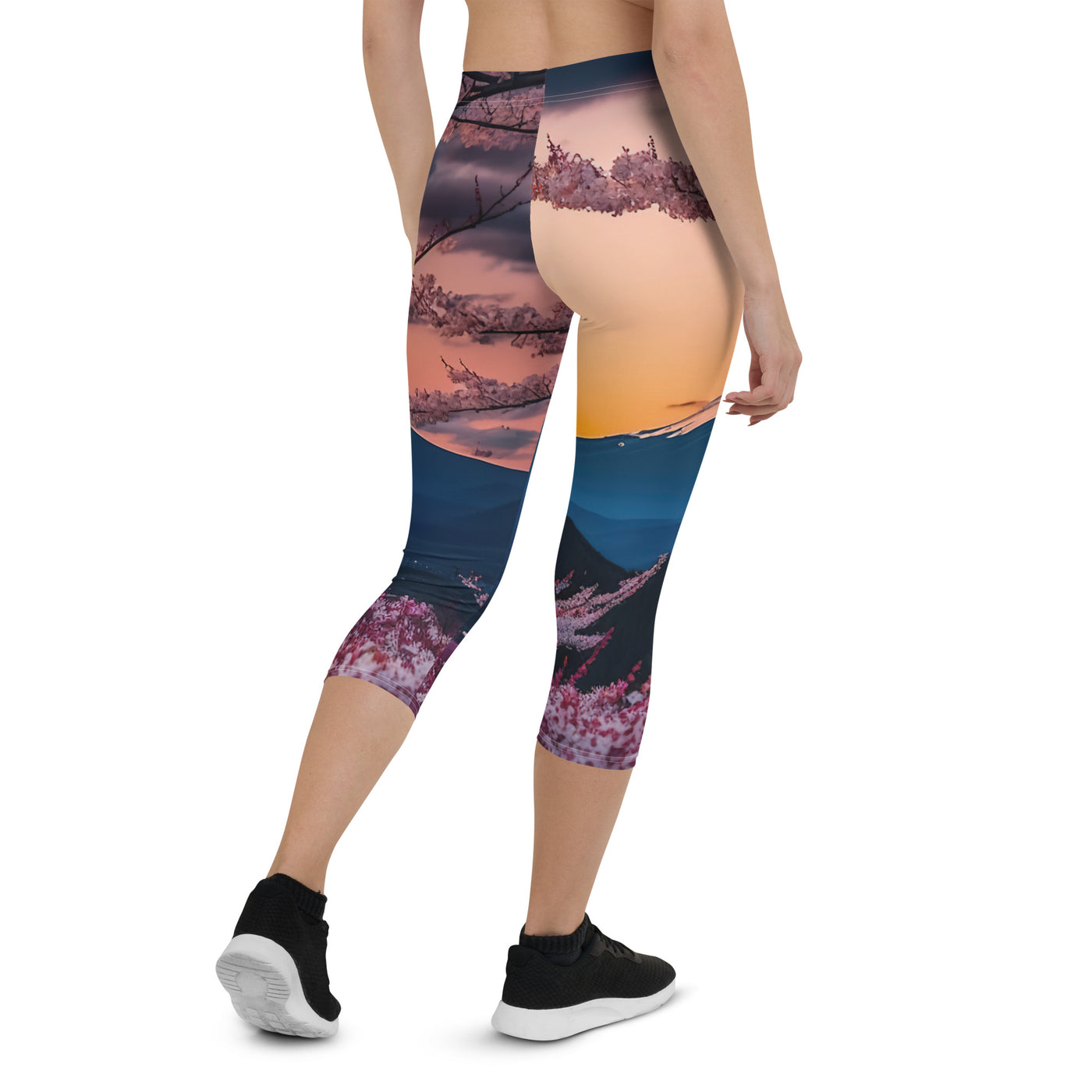 Berg - Pinke Bäume und Blumen - Capri Leggings (All-Over Print) berge xxx