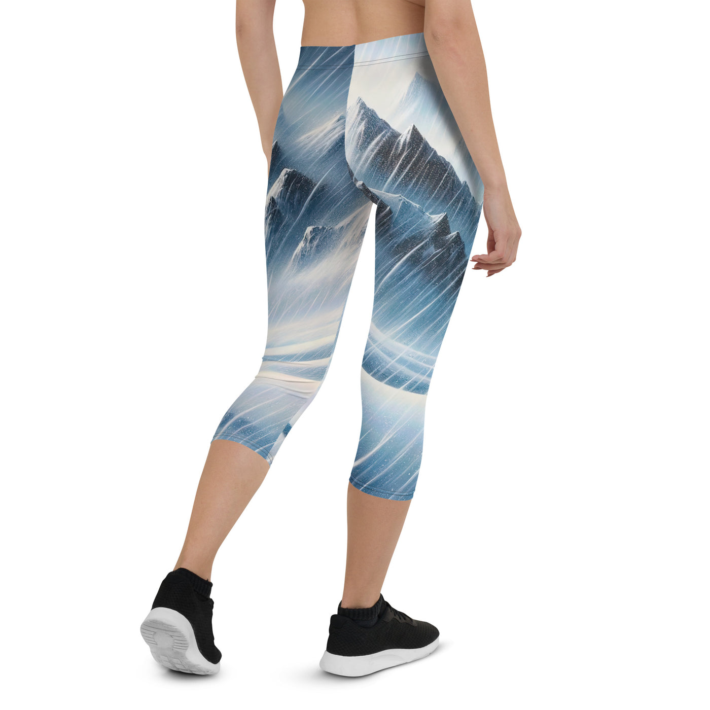 Wanderer und Bergsteiger im Schneesturm: Acrylgemälde der Alpen - Capri Leggings (All-Over Print) wandern xxx yyy zzz