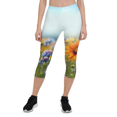 Foto von Blumen im Sonnenschein - Nahaufnahme - Capri Leggings (All-Over Print) camping xxx XL