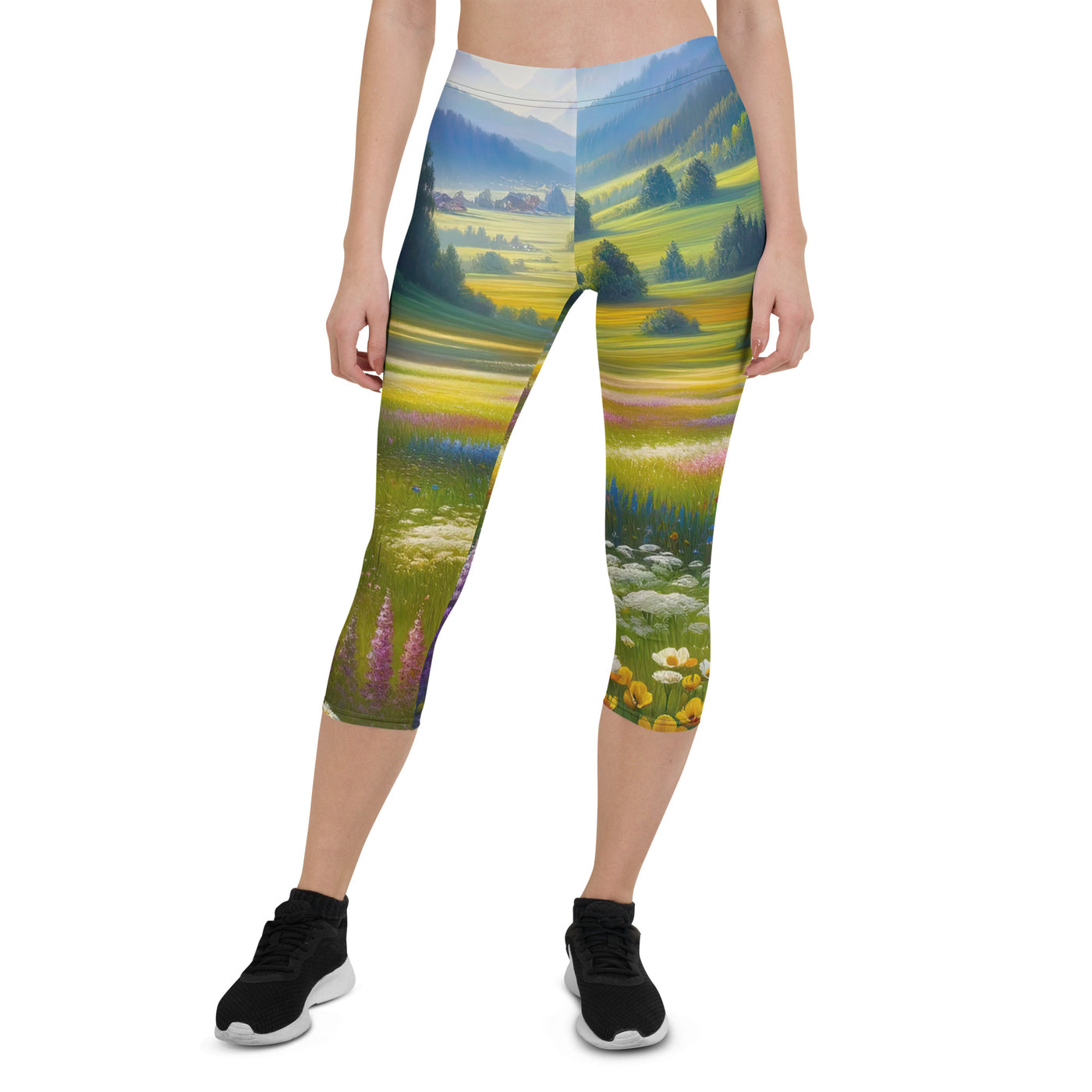 Ölgemälde einer Almwiese, Meer aus Wildblumen in Gelb- und Lilatönen - Capri Leggings (All-Over Print) berge xxx yyy zzz XL