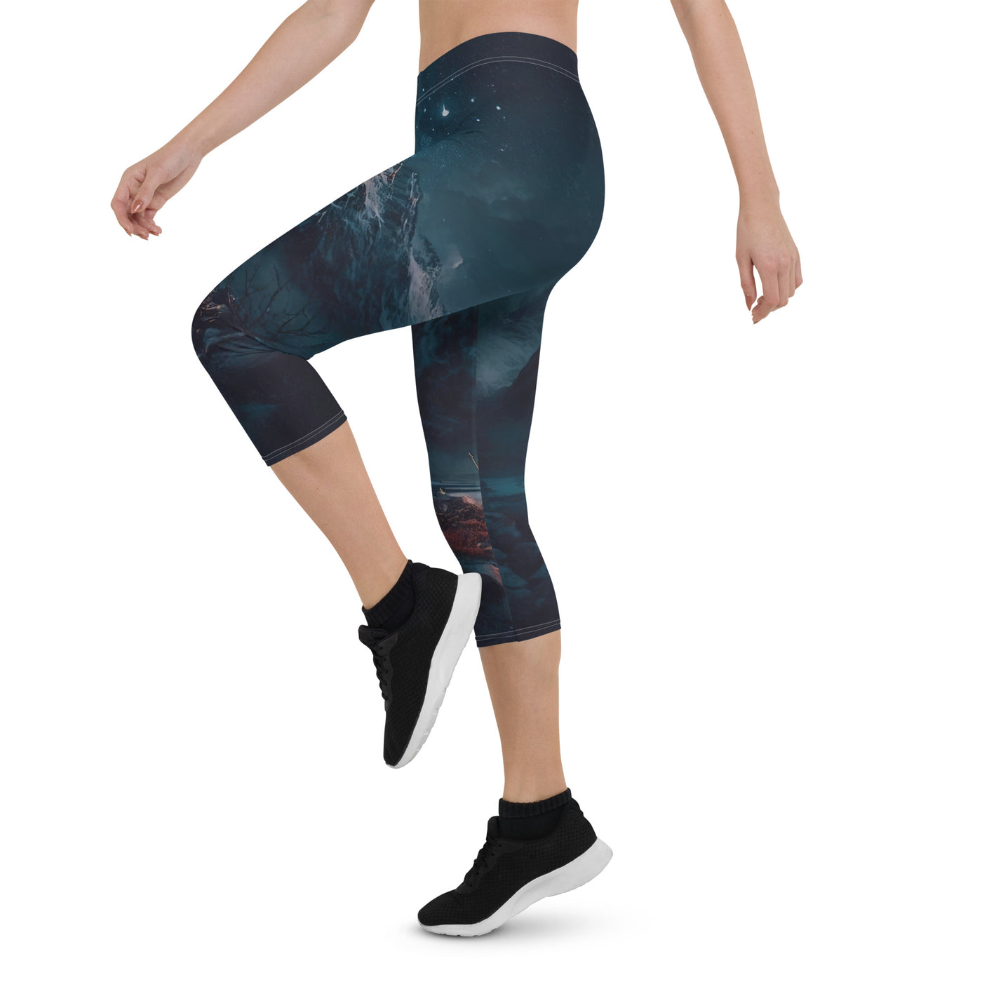 Zelt und Berg in der Nacht - Sterne am Himmel - Landschaftsmalerei - Capri Leggings (All-Over Print) camping xxx