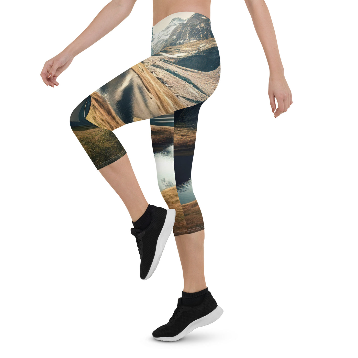 Zelt, Berge und Bergsee - Capri Leggings (All-Over Print) camping xxx