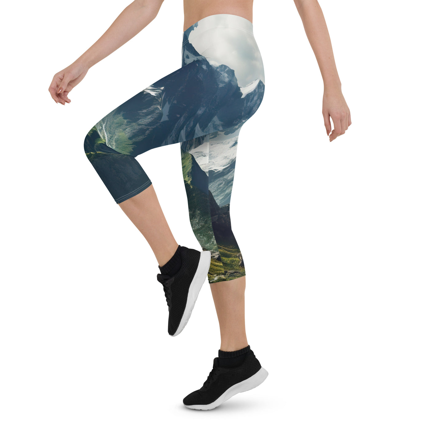 Gigantischer Berg - Landschaftsmalerei - Capri Leggings (All-Over Print) berge xxx