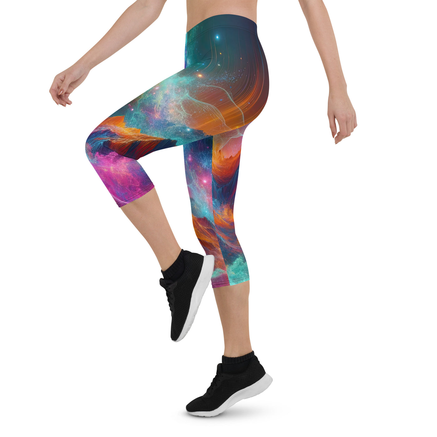 Alpen und Wolf: Lebendige Farben und schimmernde Lichtpartikel (AN) - Capri Leggings (All-Over Print) xxx yyy zzz