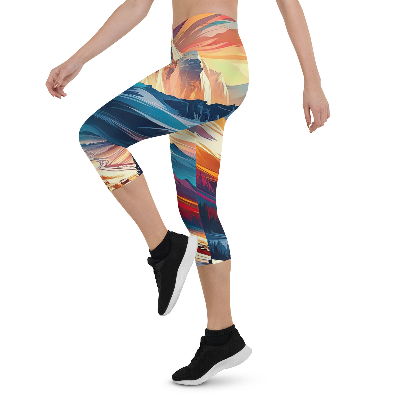 Moderne geometrische Alpen Kunst: Warmer Sonnenuntergangs Schein auf Schneegipfeln - Capri Leggings (All-Over Print) berge xxx yyy zzz