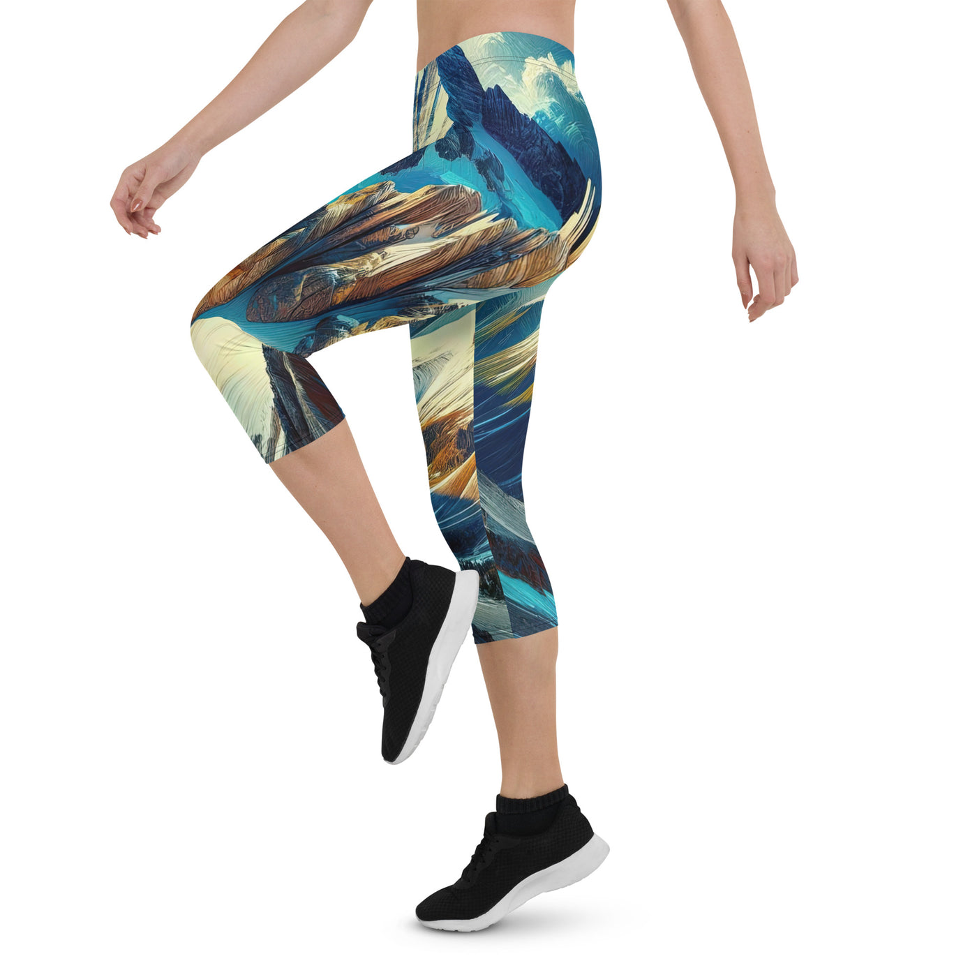 Majestätische Alpen in zufällig ausgewähltem Kunststil - Capri Leggings (All-Over Print) berge xxx yyy zzz