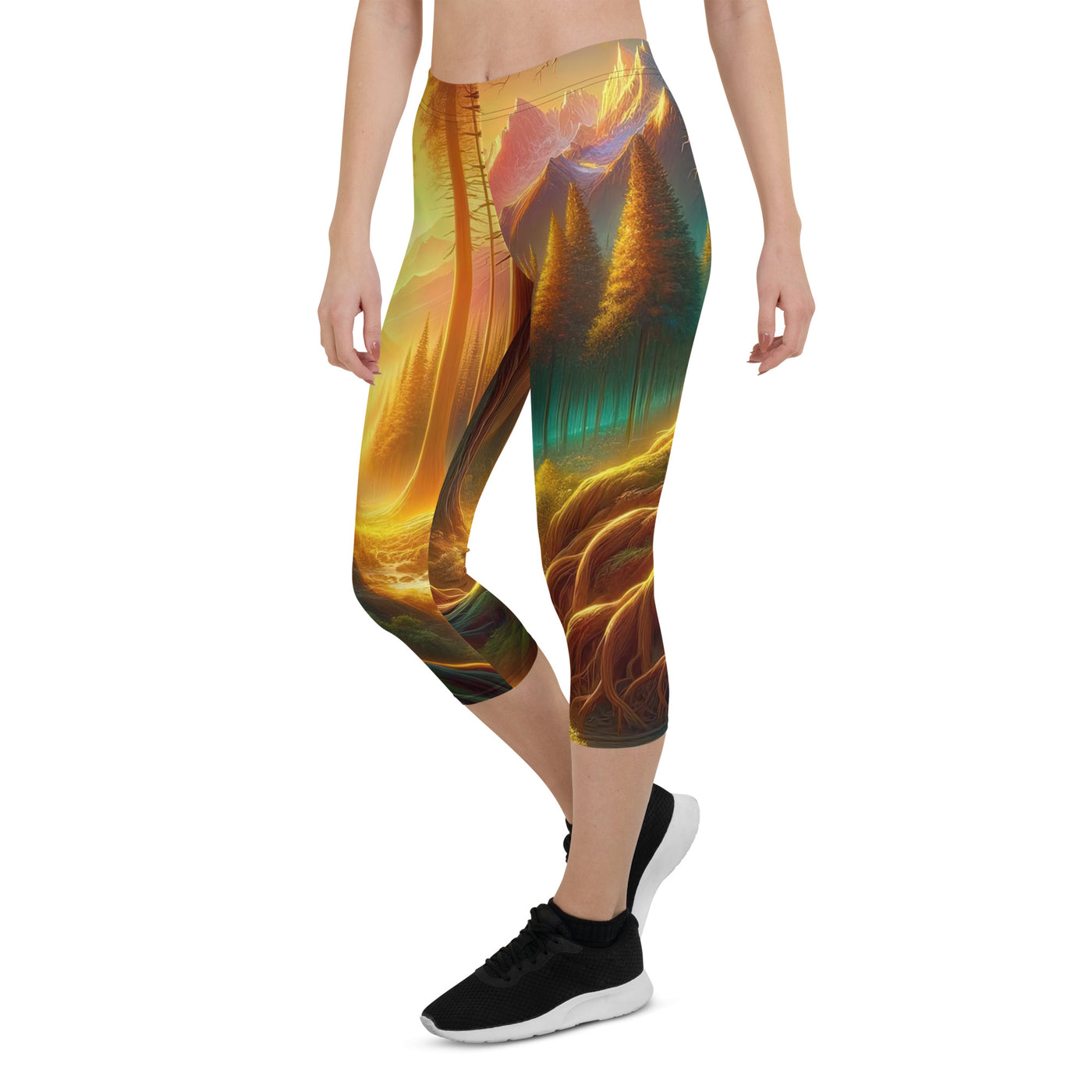 Golden-Stunde Alpenwald, Sonnenlicht durch Blätterdach - Capri Leggings (All-Over Print) camping xxx yyy zzz