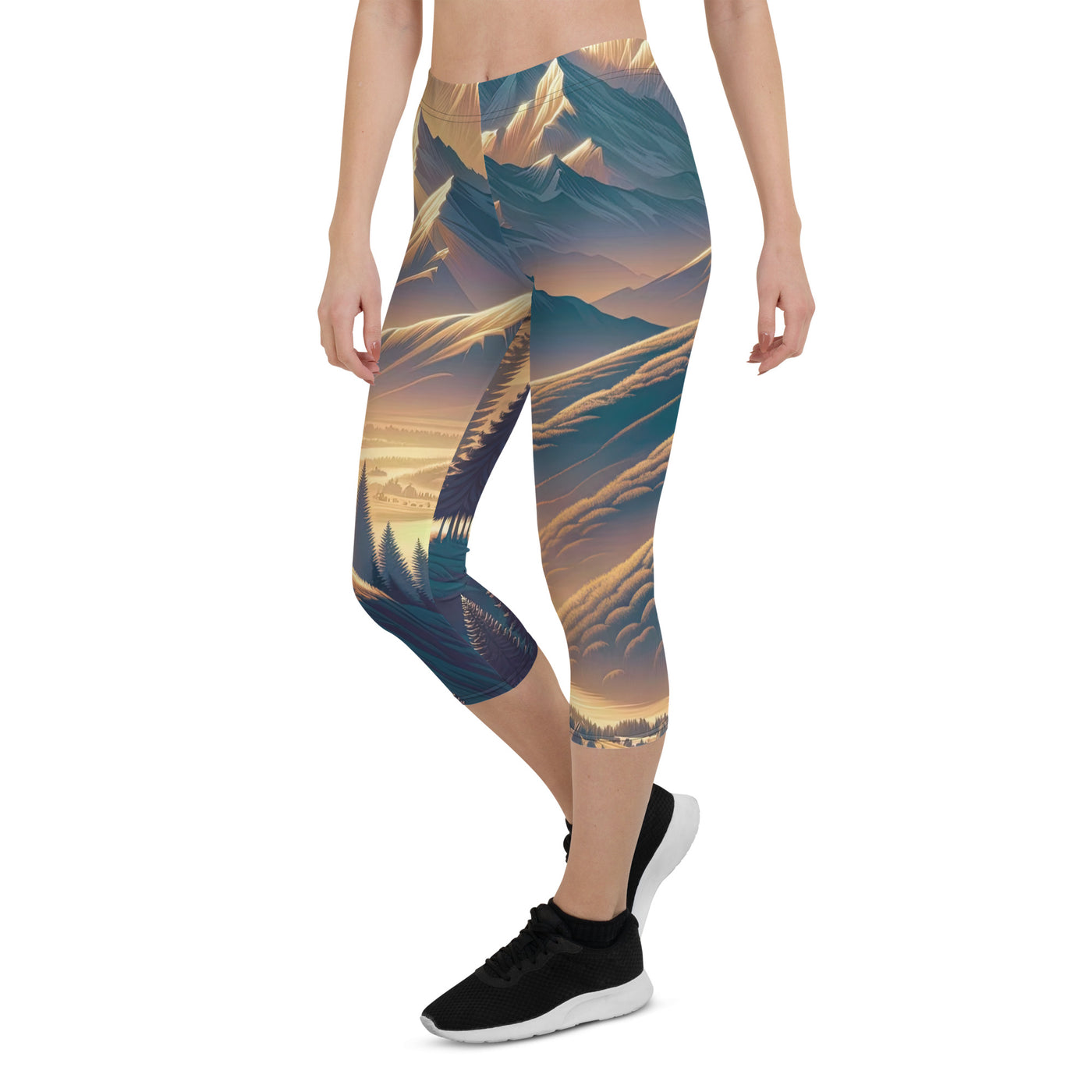 Alpen-Morgendämmerung, erste Sonnenstrahlen auf Schneegipfeln - Capri Leggings (All-Over Print) berge xxx yyy zzz