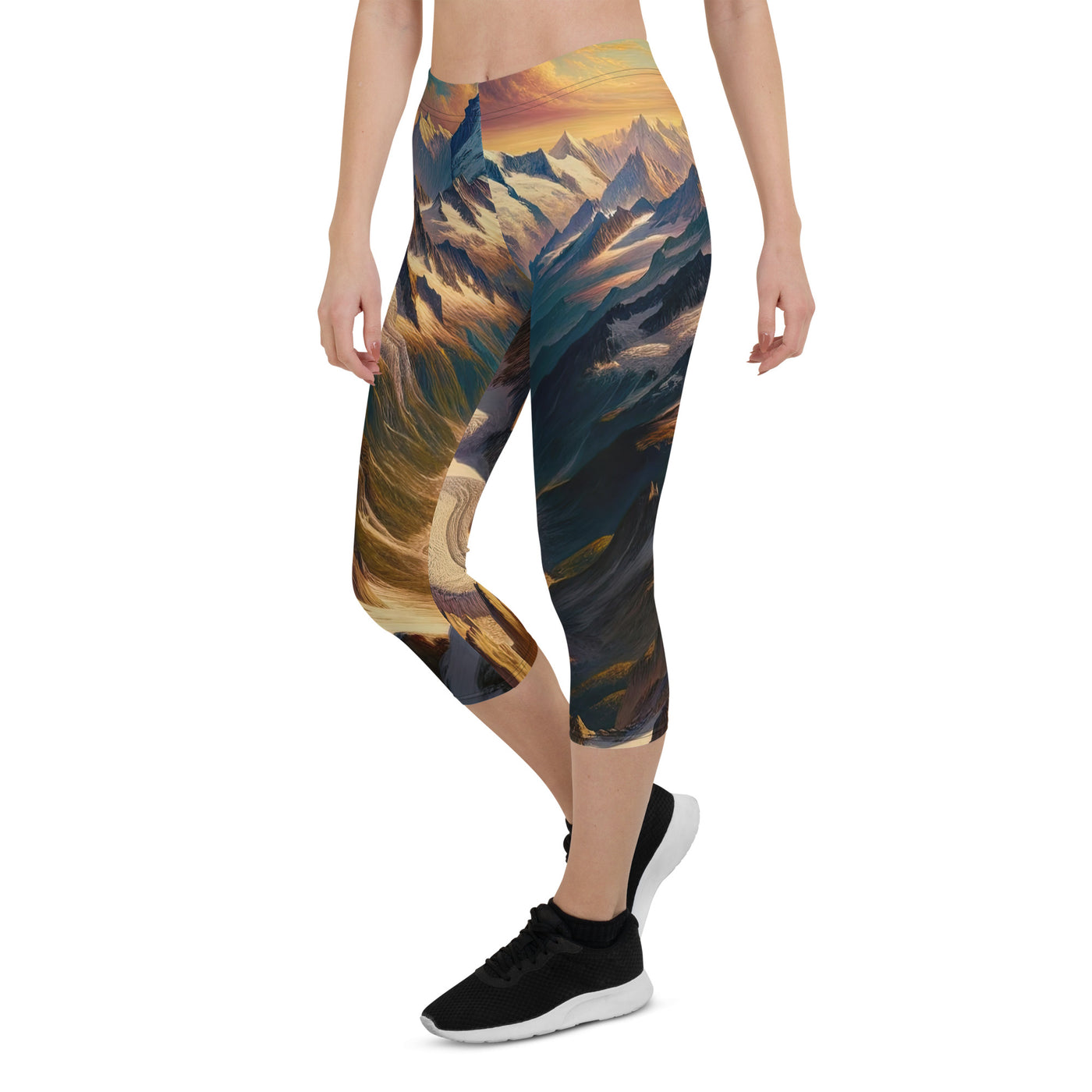 Ölgemälde eines Wanderers auf einem Hügel mit Panoramablick auf schneebedeckte Alpen und goldenen Himmel - Capri Leggings (All-Over Print) wandern xxx yyy zzz