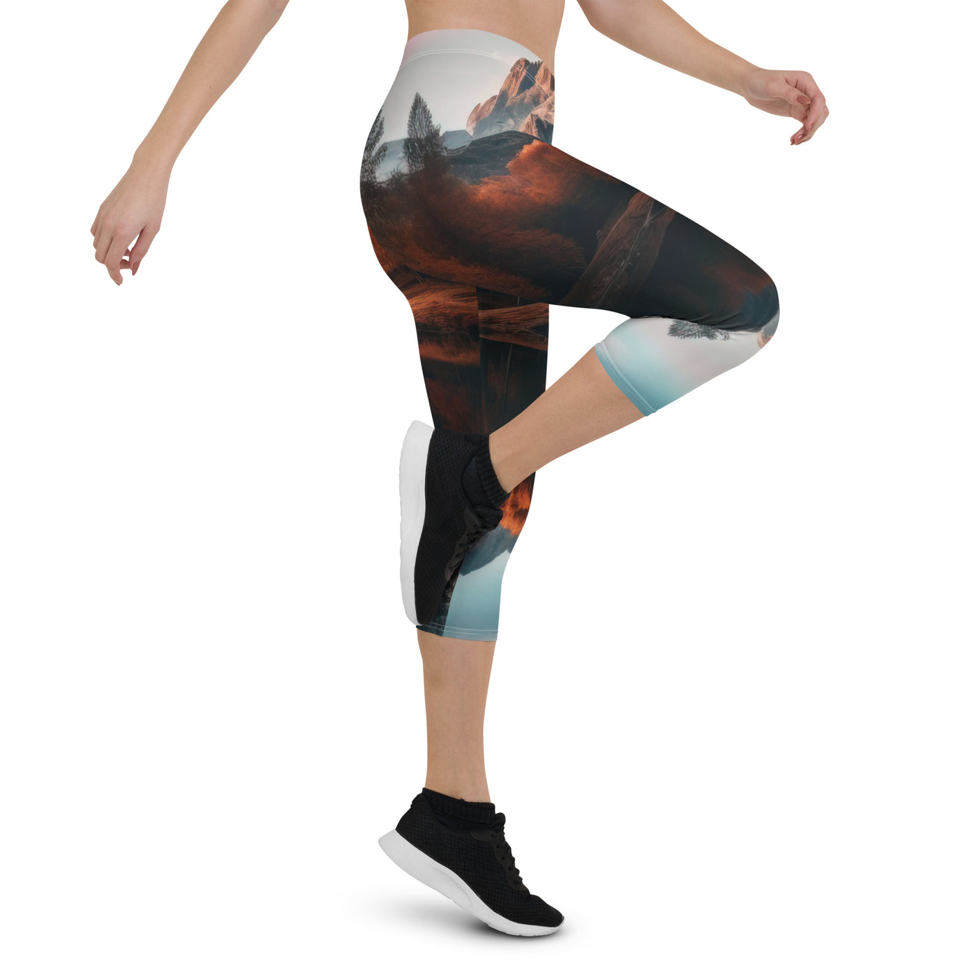 Bergsee, Berg und Bäume - Foto - Capri Leggings (All-Over Print) berge xxx