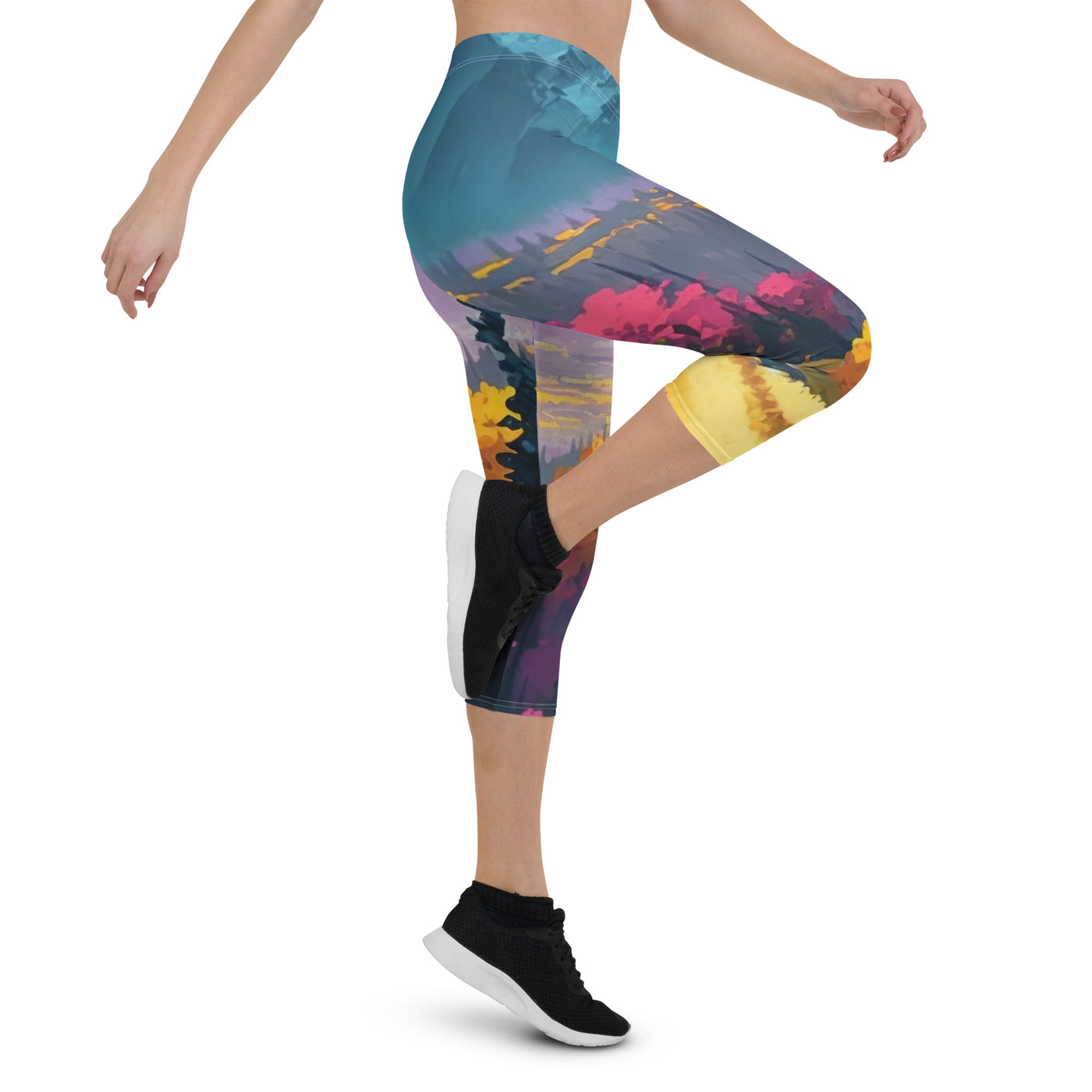 Berge, pinke und gelbe Bäume, sowie Blumen - Farbige Malerei - Capri Leggings (All-Over Print) berge xxx