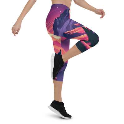 Fuchs im dramatischen Sonnenuntergang: Digitale Bergillustration in Abendfarben - Capri Leggings (All-Over Print) camping xxx yyy zzz