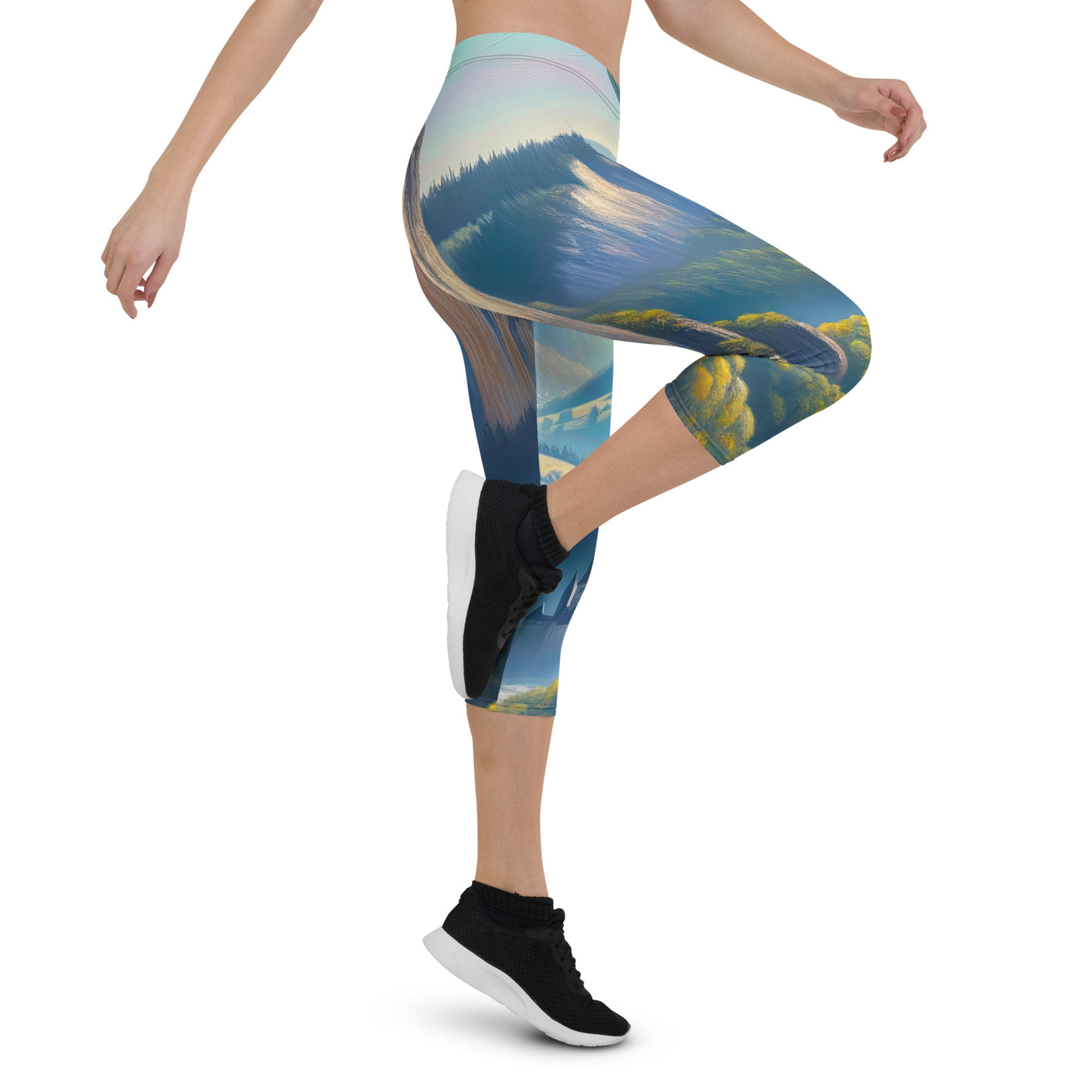 Ölgemälde einer ruhigen Szene in Luxemburg mit Heißluftballon und blauem Himmel - Capri Leggings (All-Over Print) berge xxx yyy zzz