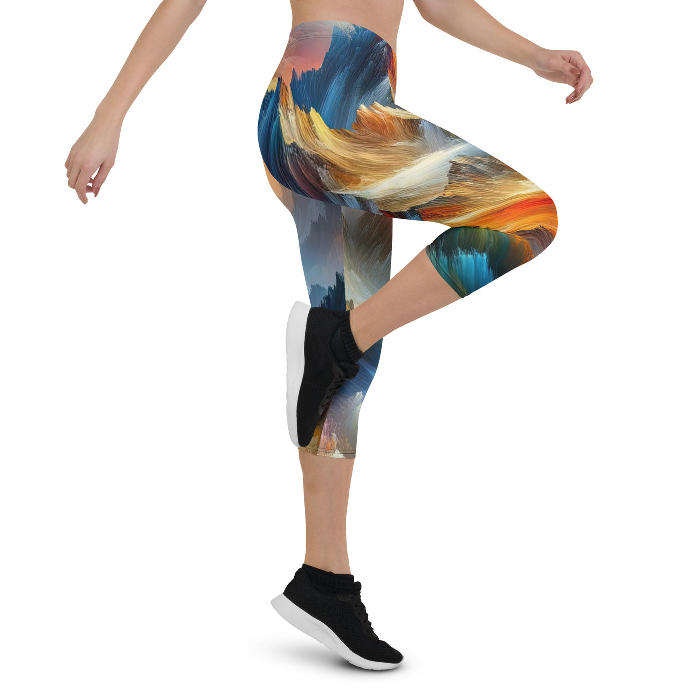 Lebendige abstrakte Alpendarstellung in populärem Kunststil - Capri Leggings (All-Over Print) berge xxx yyy zzz