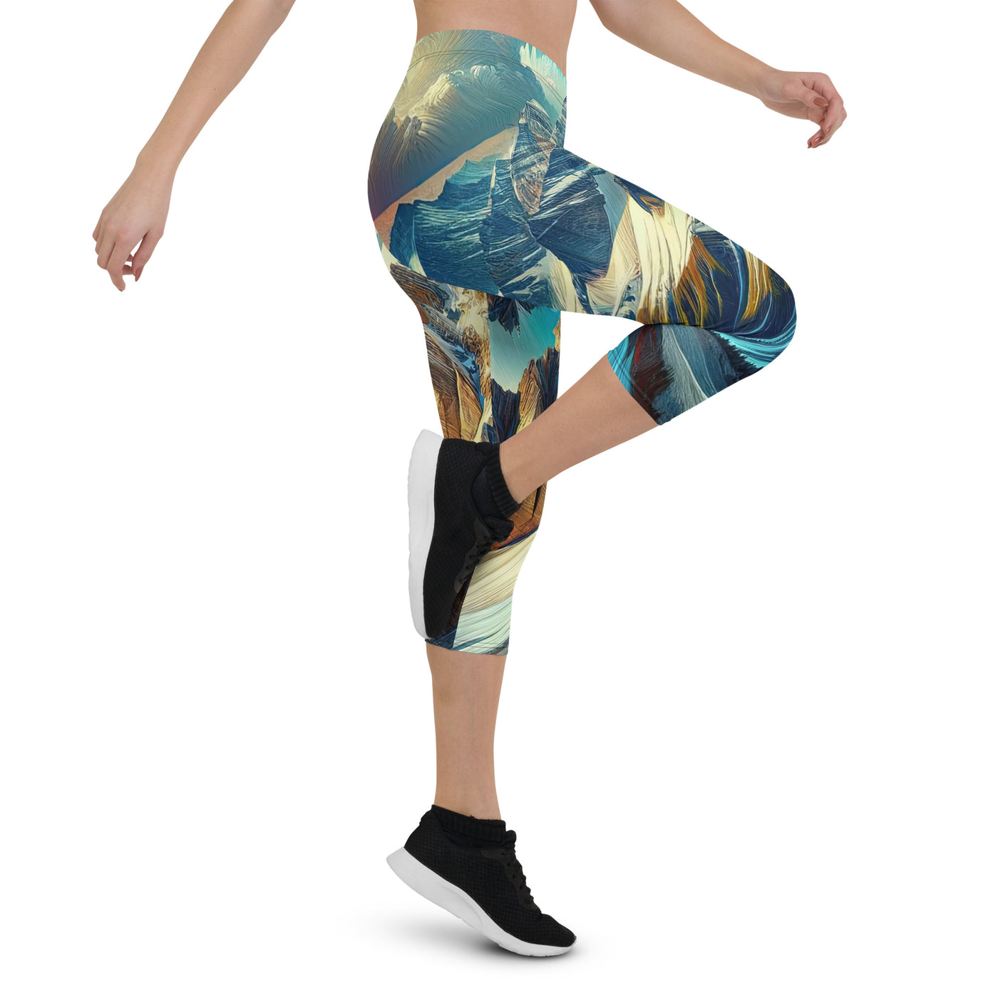 Majestätische Alpen in zufällig ausgewähltem Kunststil - Capri Leggings (All-Over Print) berge xxx yyy zzz