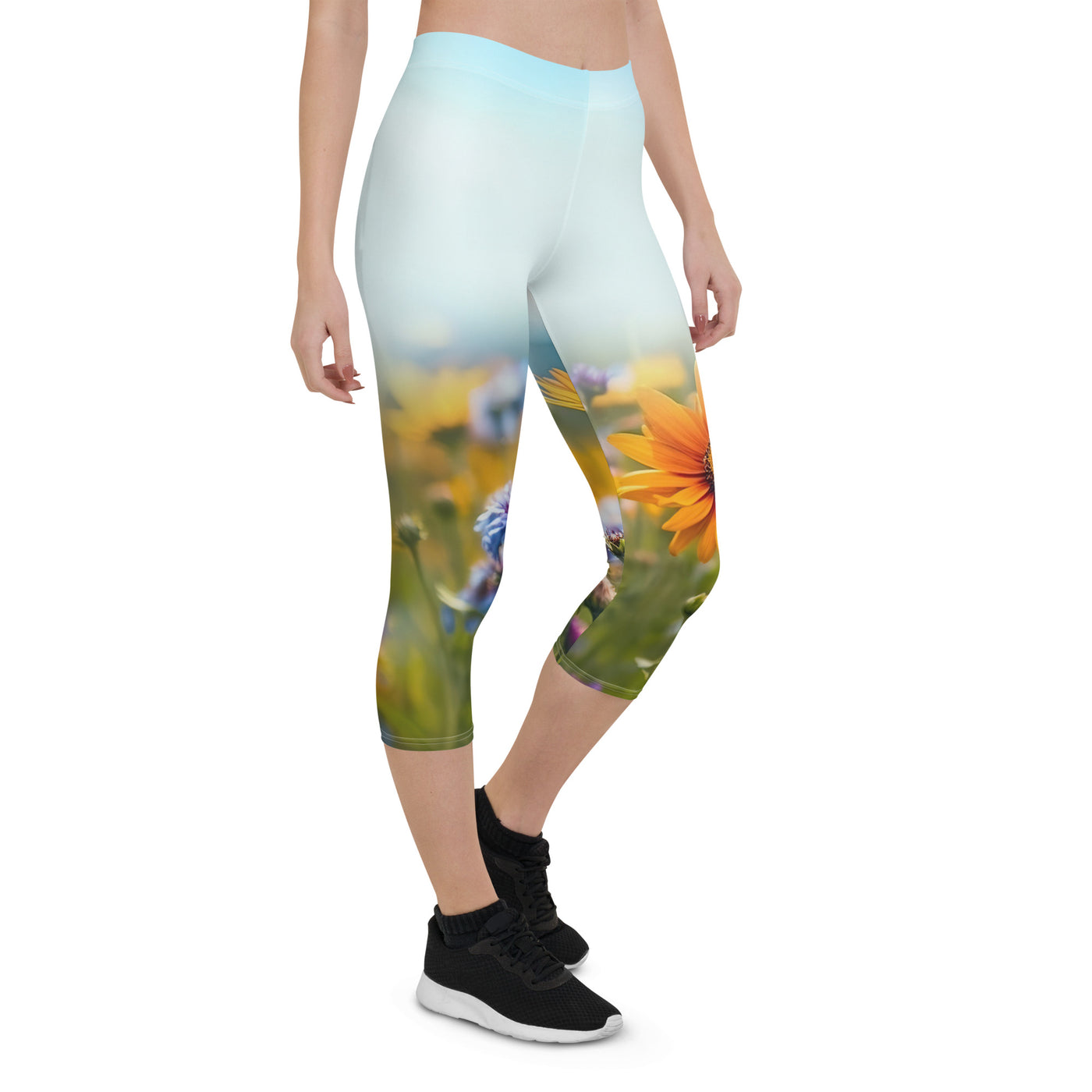 Foto von Blumen im Sonnenschein - Nahaufnahme - Capri Leggings (All-Over Print) camping xxx