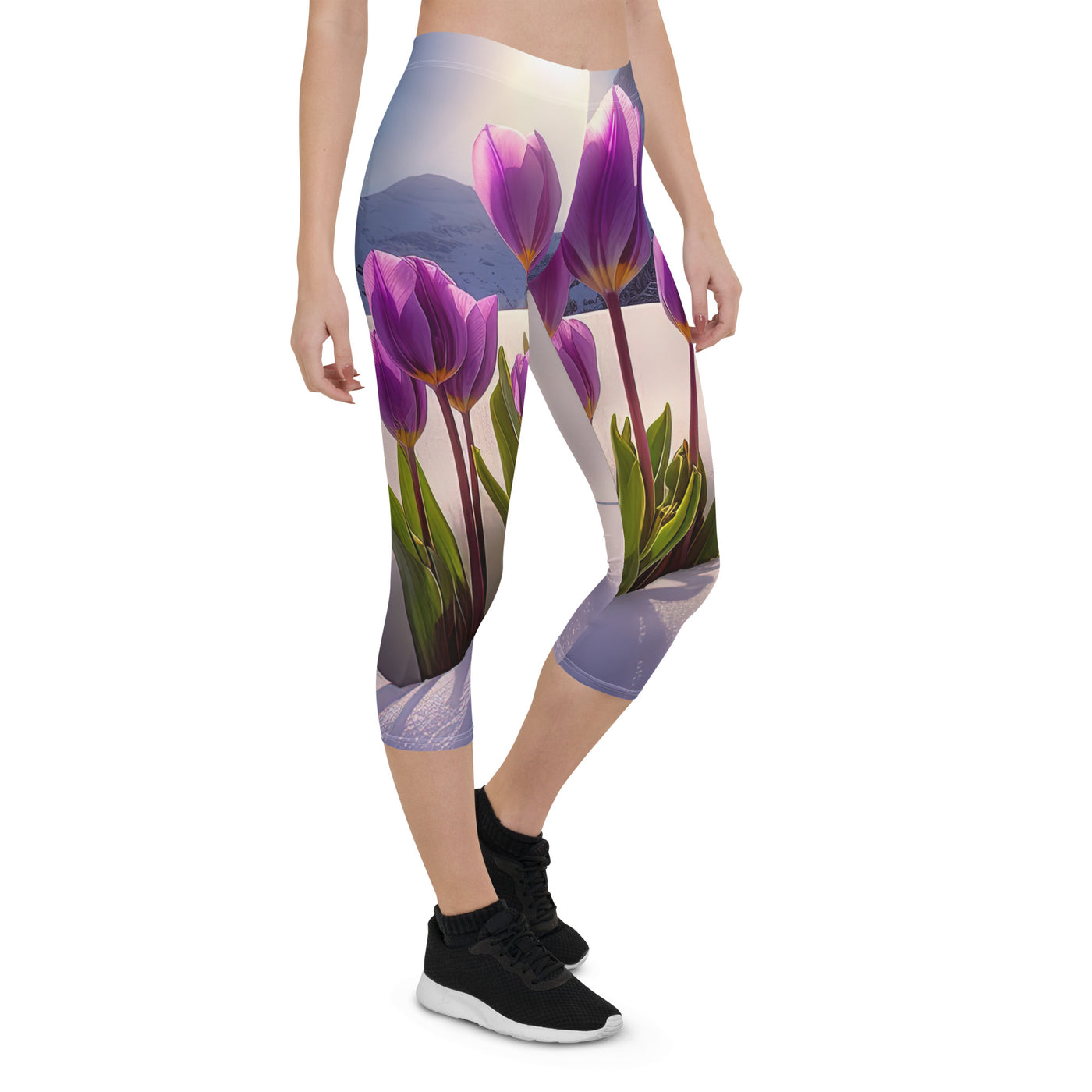 Tulpen im Schnee und in den Bergen - Blumen im Winter - Capri Leggings (All-Over Print) berge xxx