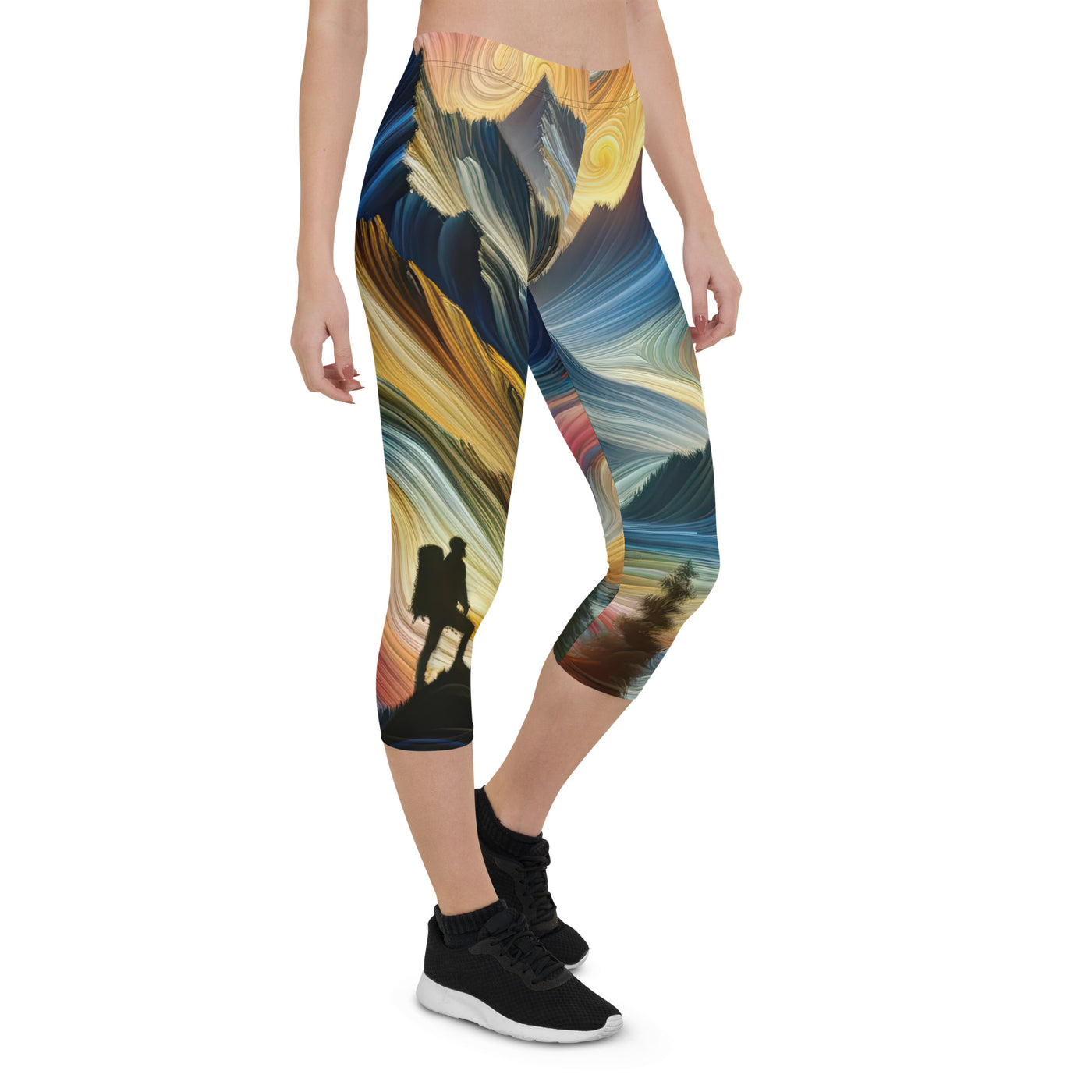 Abstraktes Kunstgemälde der Alpen mit wirbelnden, lebendigen Farben und dynamischen Mustern. Wanderer Silhouette - All-Over Print Capri wandern xxx yyy zzz