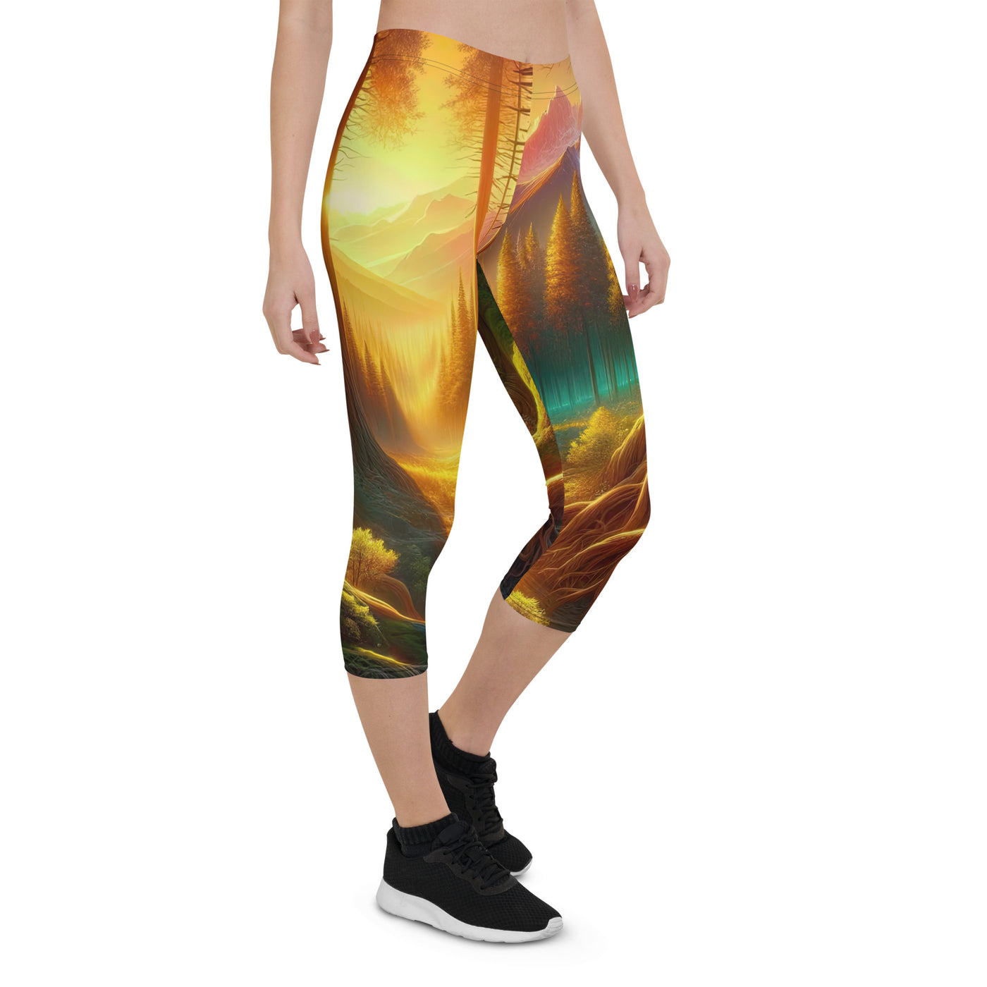 Golden-Stunde Alpenwald, Sonnenlicht durch Blätterdach - Capri Leggings (All-Over Print) camping xxx yyy zzz