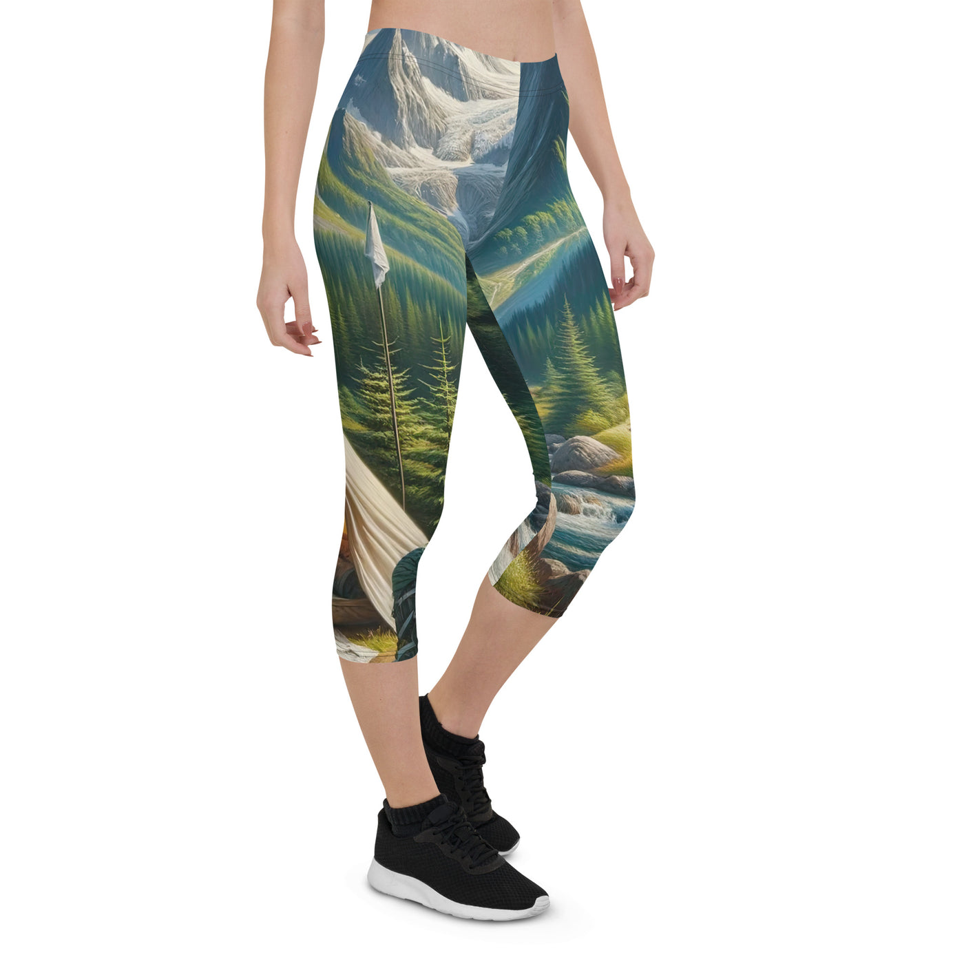 Ölgemälde der Alpensommerlandschaft mit Zelt, Gipfeln, Wäldern und Bächen - Capri Leggings (All-Over Print) camping xxx yyy zzz