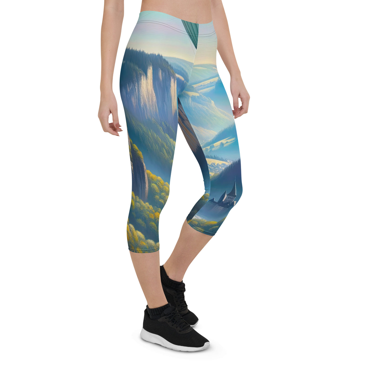 Ölgemälde einer ruhigen Szene in Luxemburg mit Heißluftballon und blauem Himmel - Capri Leggings (All-Over Print) berge xxx yyy zzz