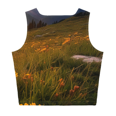 Gebirge, Sonnenblumen und Sonnenaufgang - Damen Crop Top (All-Over Print) berge xxx XL