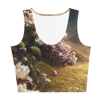 Epischer Berg, steiniger Weg und Blumen - Realistische Malerei - Damen Crop Top (All-Over Print) berge xxx