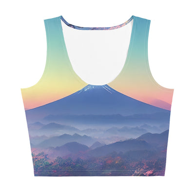 Berg und Wald mit pinken Bäumen - Landschaftsmalerei - Damen Crop Top (All-Over Print) berge xxx