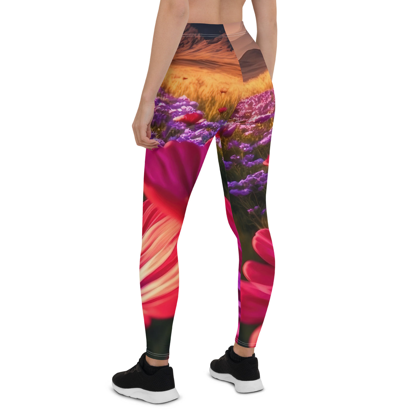 Wünderschöne Blumen und Berge im Hintergrund - Leggings (All-Over Print) berge xxx