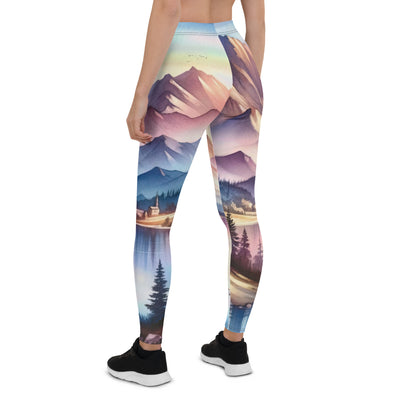 Aquarell einer Dämmerung in den Alpen, Boot auf einem See in Pastell-Licht - Leggings (All-Over Print) berge xxx yyy zzz