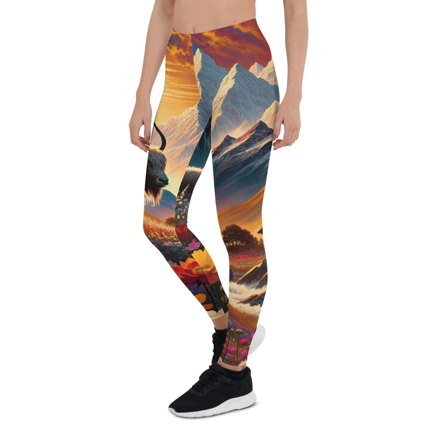 Magischer Alpenabend mit Hochlandkuh und goldener Sonnenkulisse - Leggings (All-Over Print) berge xxx yyy zzz