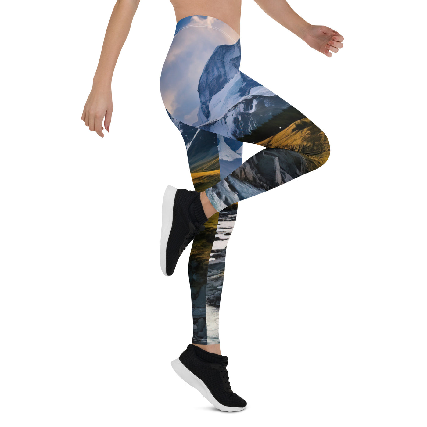 Berge und steiniger Bach - Epische Stimmung - Leggings (All-Over Print) berge xxx