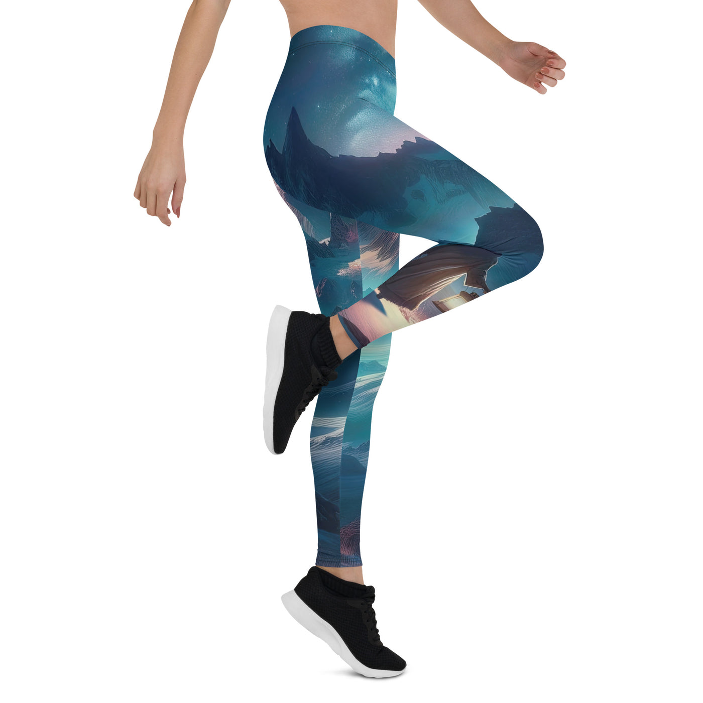 Stille Alpennacht: Digitale Kunst mit Gipfeln und Sternenteppich - Leggings (All-Over Print) wandern xxx yyy zzz