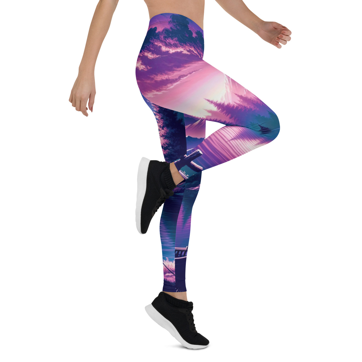 Magische Alpen-Dämmerung, rosa-lila Himmel und Bergsee mit Boot - Leggings (All-Over Print) berge xxx yyy zzz