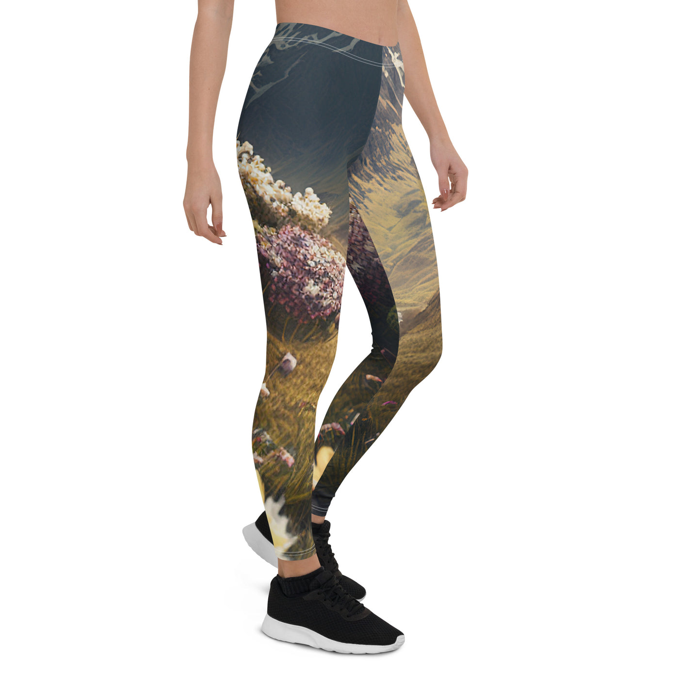 Epischer Berg, steiniger Weg und Blumen - Realistische Malerei - Leggings (All-Over Print) berge xxx