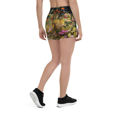 Berge, schöne Blumen und Bach im Wald - Shorts (All-Over Print) berge xxx