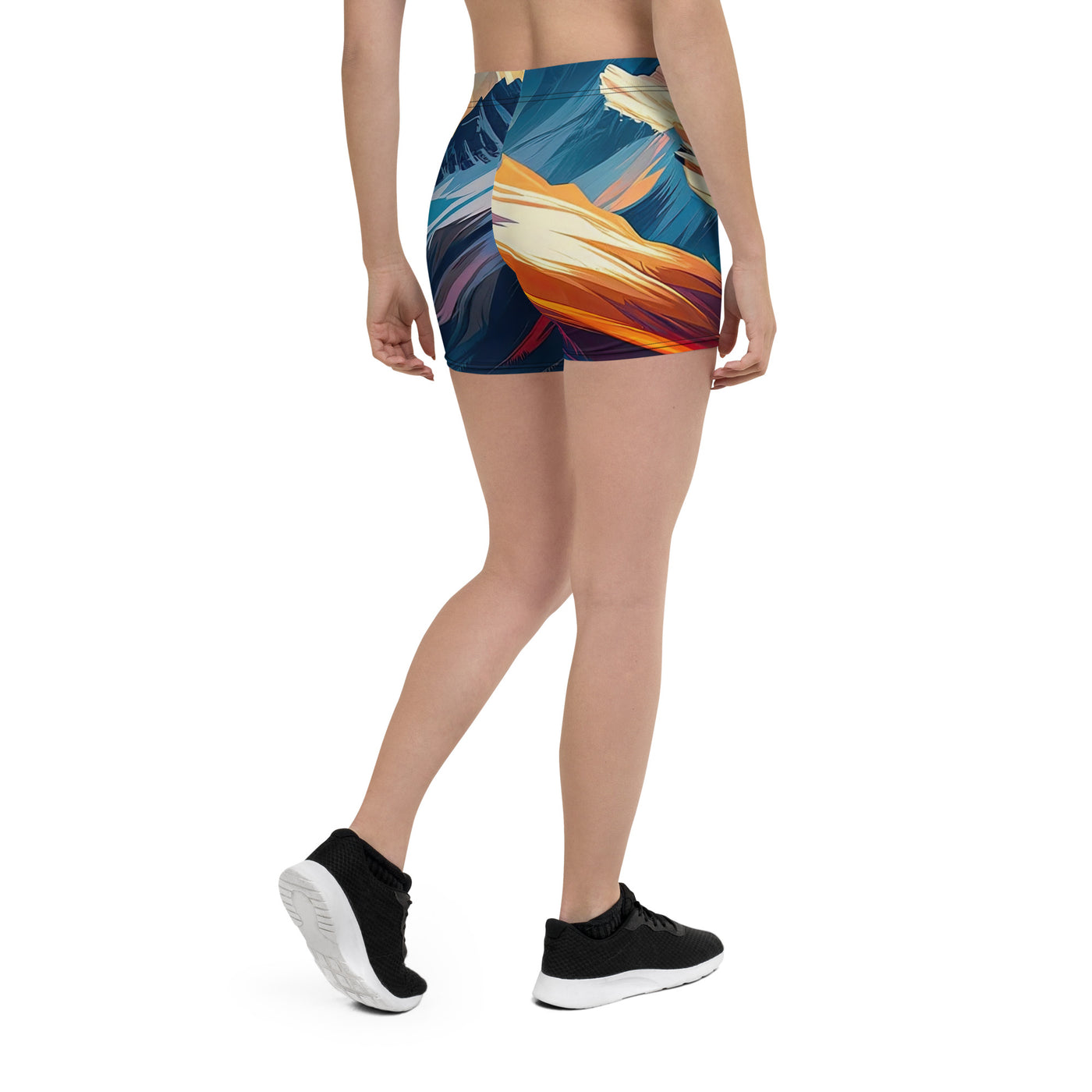 Moderne geometrische Alpen Kunst: Warmer Sonnenuntergangs Schein auf Schneegipfeln - Shorts (All-Over Print) berge xxx yyy zzz