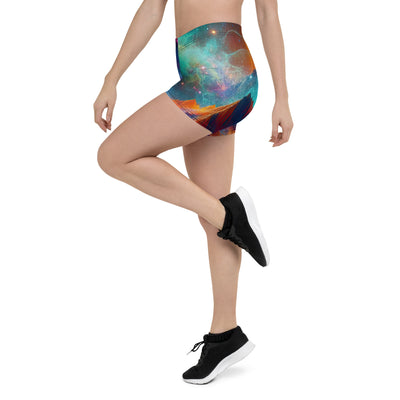 Alpen und Wolf: Lebendige Farben und schimmernde Lichtpartikel (AN) - Shorts (All-Over Print) xxx yyy zzz