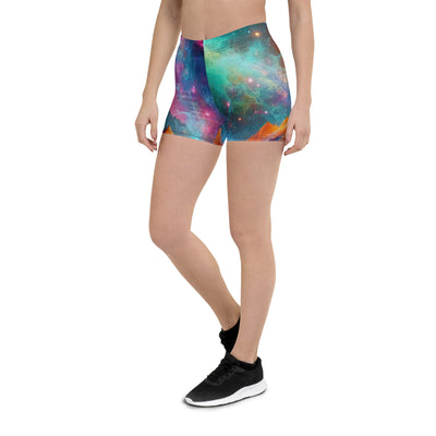 Alpen und Wolf: Lebendige Farben und schimmernde Lichtpartikel (AN) - Shorts (All-Over Print) xxx yyy zzz