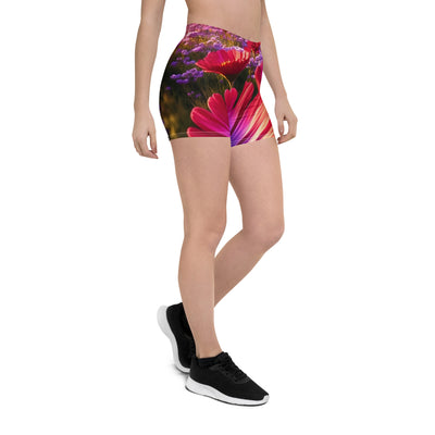 Wünderschöne Blumen und Berge im Hintergrund - Shorts (All-Over Print) berge xxx