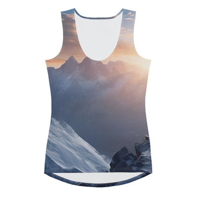 Mann auf der Spitze eines Berges - Landschaftsmalerei - Damen Tanktop (All-Over Print) berge xxx