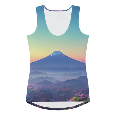 Berg und Wald mit pinken Bäumen - Landschaftsmalerei - Damen Tanktop (All-Over Print) berge xxx