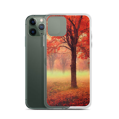 Wald im Herbst - Rote Herbstblätter - iPhone Schutzhülle (durchsichtig) camping xxx