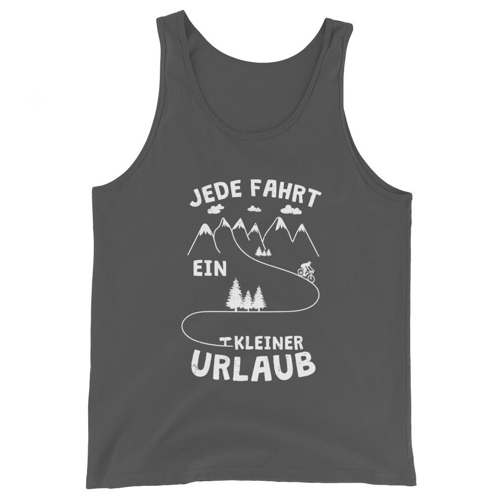 Jede Fahrt ein kleiner Urlaub - Herren Tanktop fahrrad xxx yyy zzz Asphalt