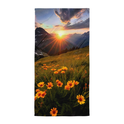 Gebirge, Sonnenblumen und Sonnenaufgang - Handtuch berge xxx Default Title