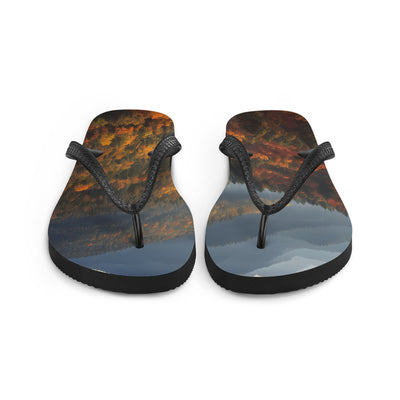 Berge, Wald und Nebel - Malerei - Flip Flops berge xxx