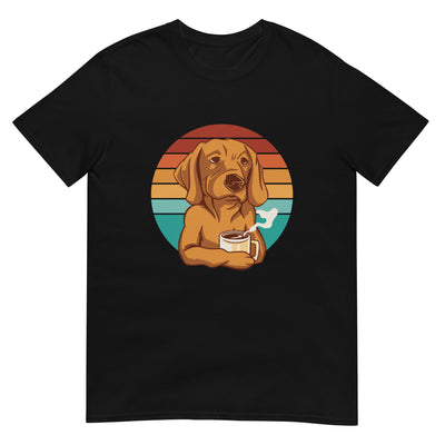 Entspannter Labrador genießt eine warme Tasse Kaffee - Vintage Retro - Herren T-Shirt Other_Niches xxx yyy zzz Black