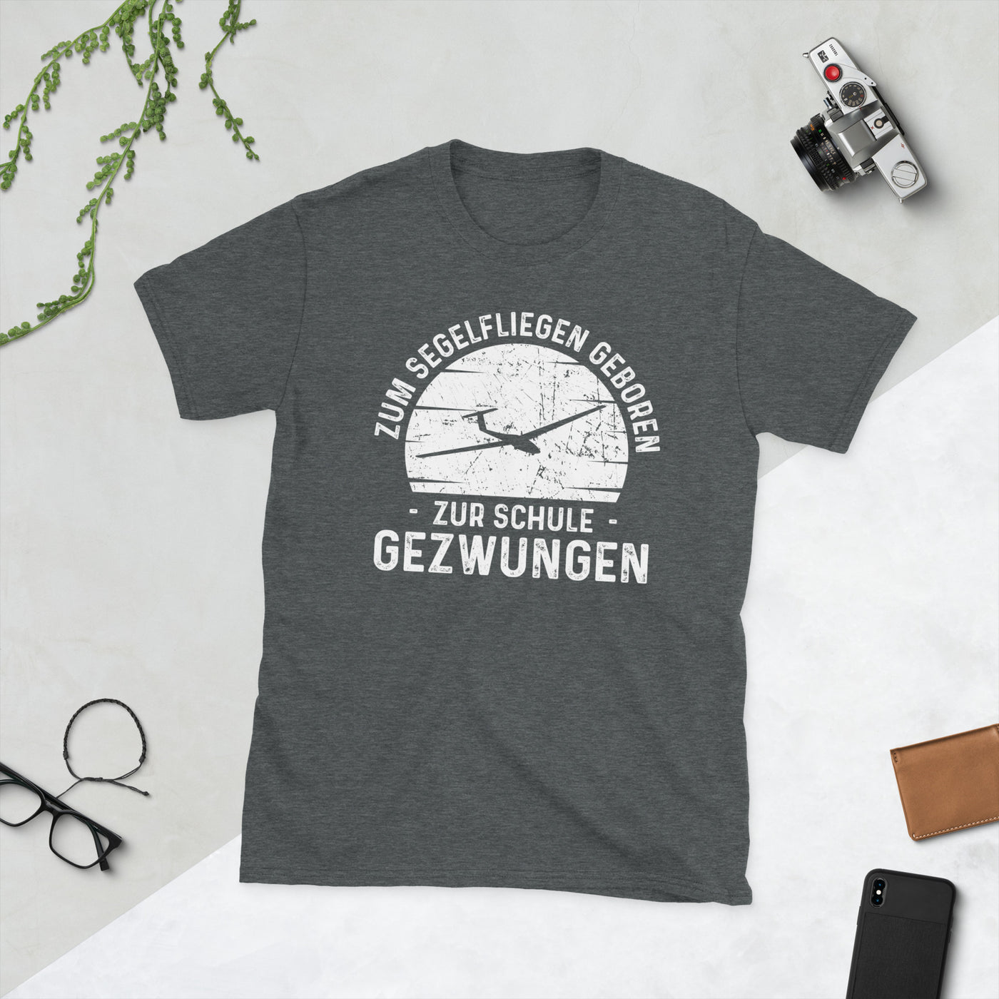 Zum Segelfliegen Geboren Zur Schule Gezwungen - T-Shirt (Unisex) berge Dark Heather