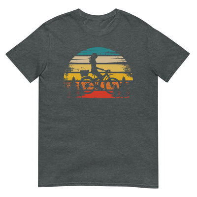 Retro Sonne und Radfahren - T-Shirt (Unisex) fahrrad xxx yyy zzz Dark Heather