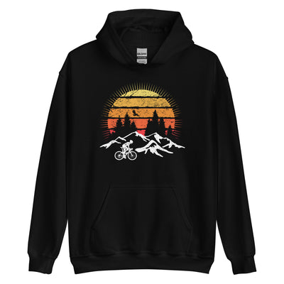 Radfahrer und Sonne Vintage - Unisex Hoodie fahrrad xxx yyy zzz Black